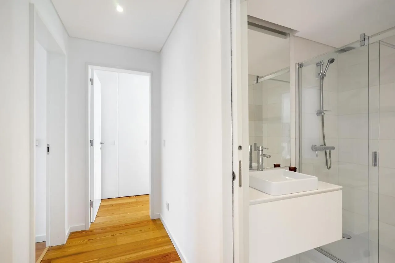 Апартаменты Whome Urban Retreat W/Parking, Elevator & Ac By Benfica Stadium Лиссабон Португалия